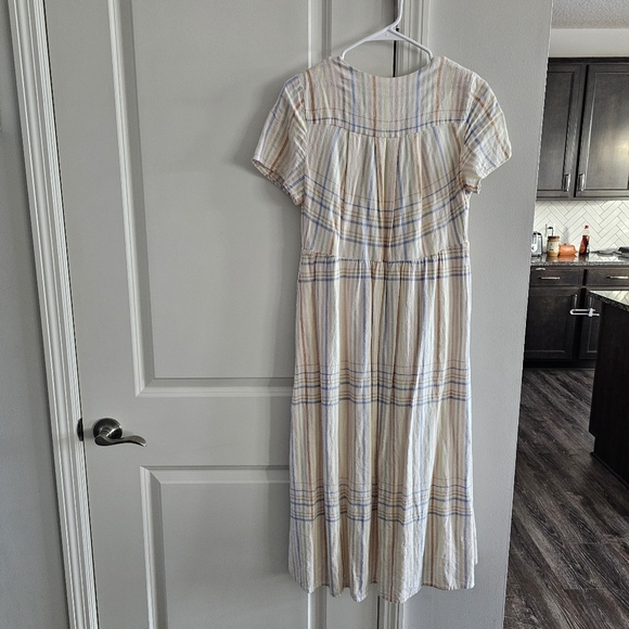 Madewell Linen-Blend Clara Midi Dress in Plaid - Picture 8 of 9